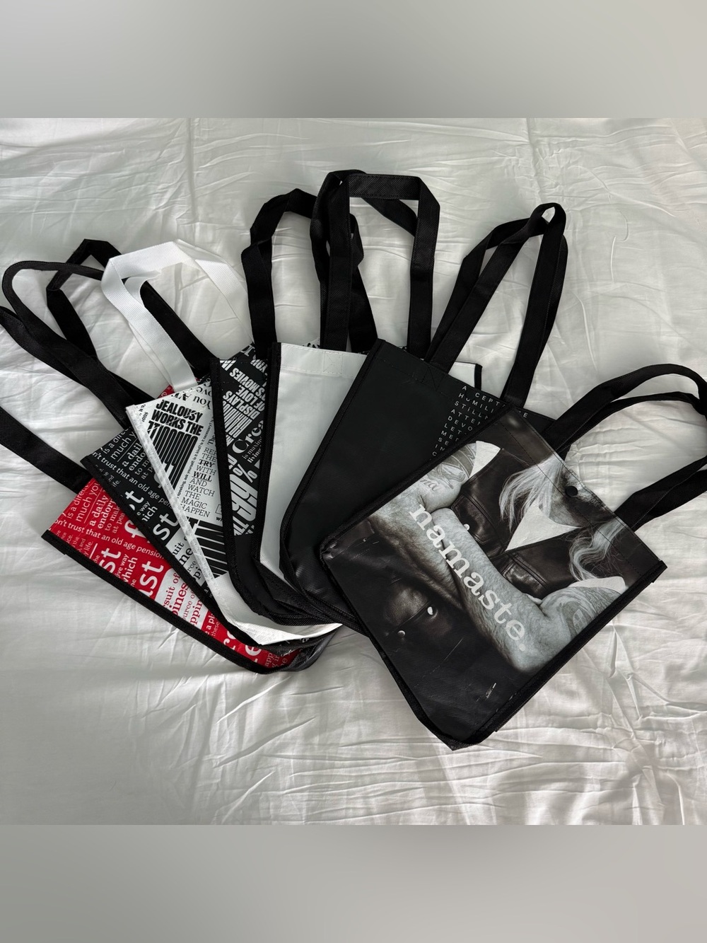 lululemon athletica Black & White Lot of 7 Tote Bags